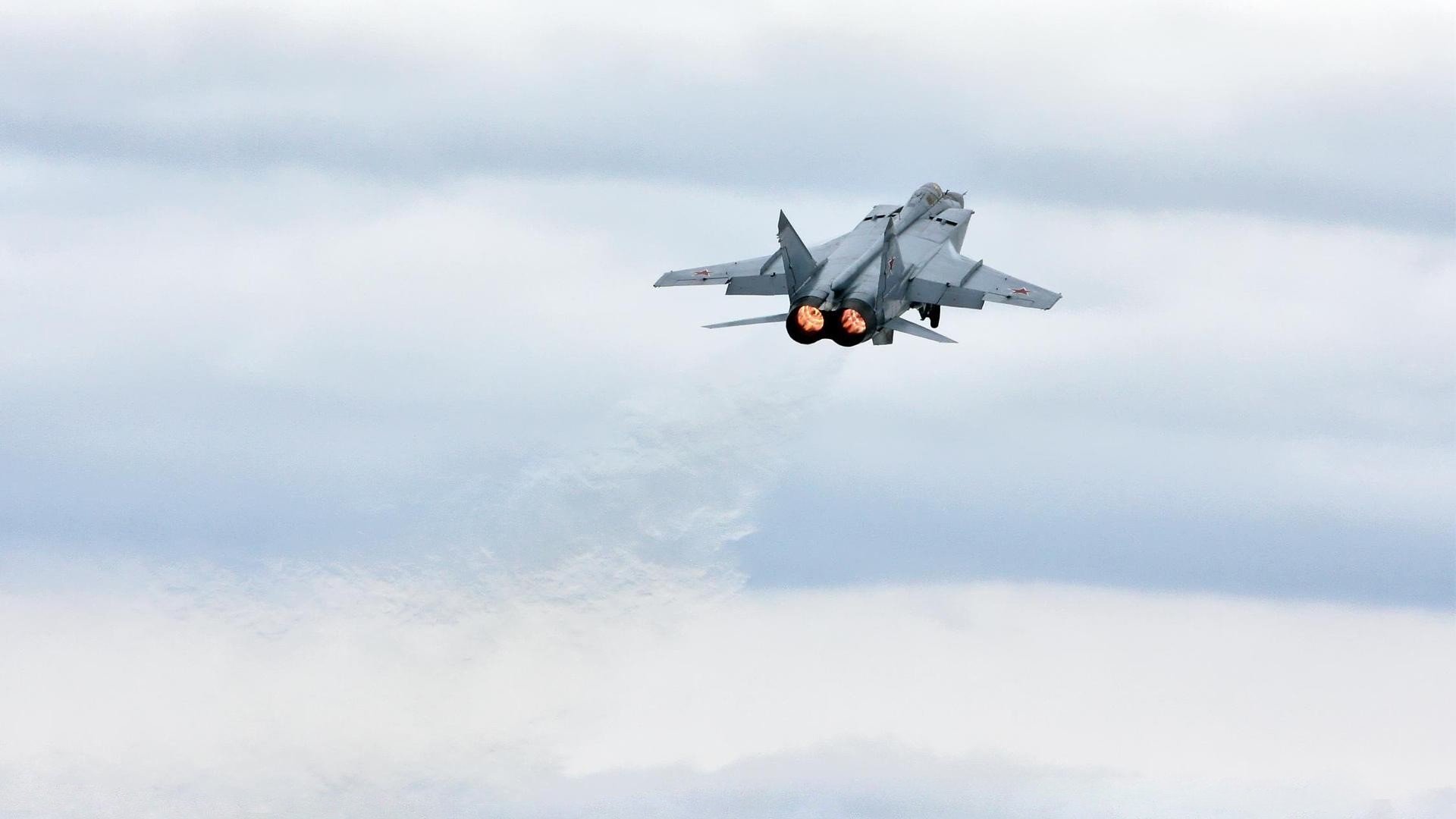 mk体育平台网页版入口-蛙泳对决希腊女将勇夺小组第一，蛙泳冠军视频欣赏